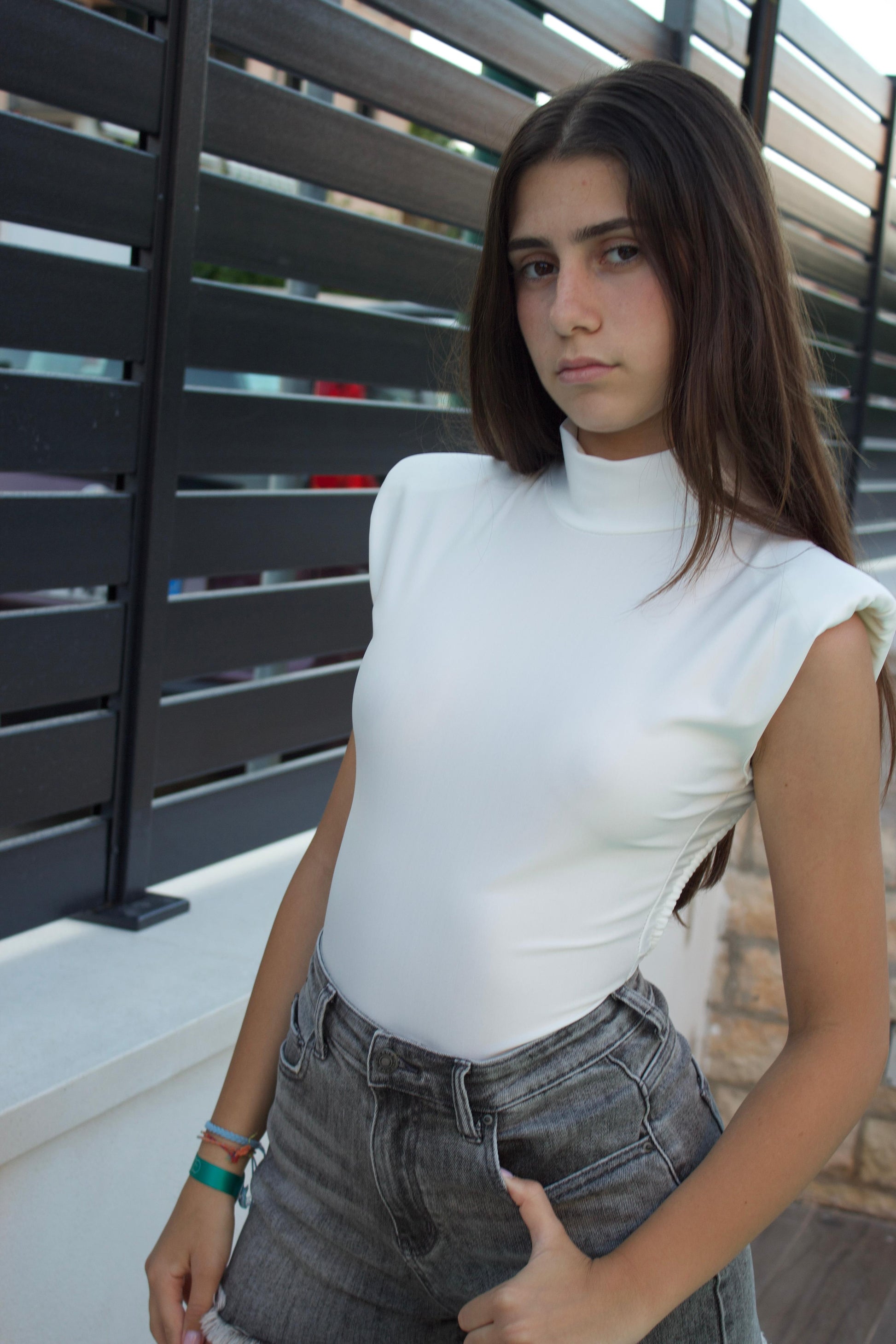 Body elegante con scollo sul retro